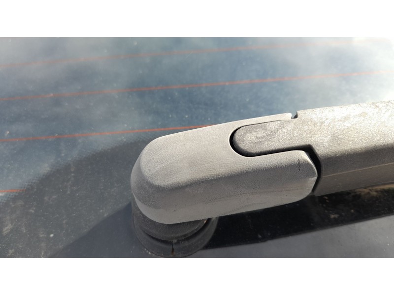 Recambio de motor limpia trasero para hyundai accent iii (mc) 1.6 gls referencia OEM IAM 987001E000  