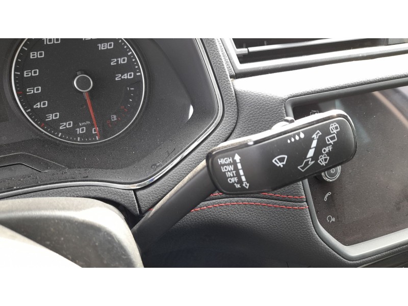 Recambio de mando luces y limpia para seat ibiza v (kj1, kjg) 1.0 tgi referencia OEM IAM   