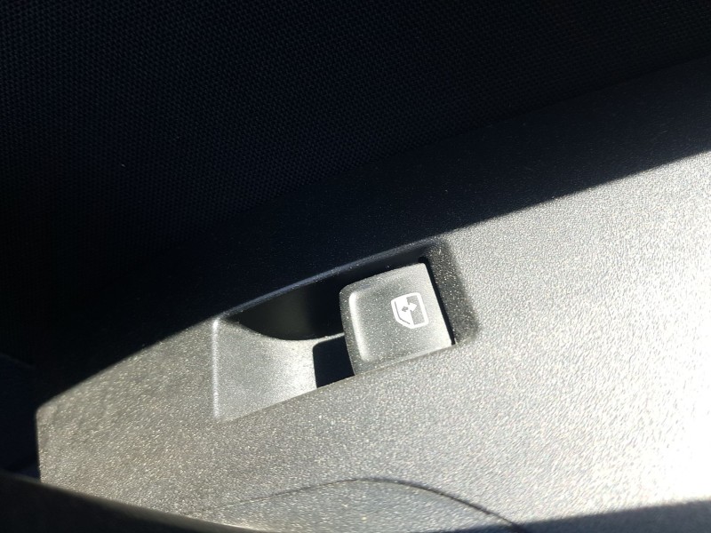 Recambio de mando elevalunas delantero derecho para seat ibiza v (kj1, kjg) 1.0 tgi referencia OEM IAM 5G0959855PWHS  