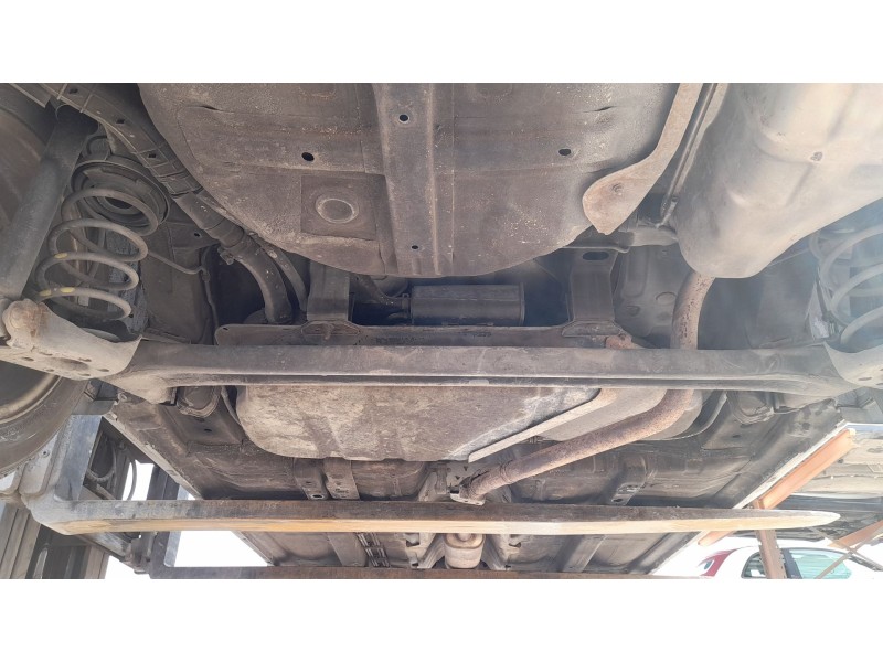 Recambio de puente trasero para hyundai accent iii (mc) 1.6 gls referencia OEM IAM 551001R100 DISCO C/ABS Y 5 TORNILLOS 