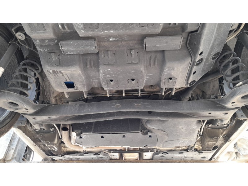 Recambio de puente trasero para seat ibiza v (kj1, kjg) 1.0 tgi referencia OEM IAM 2Q0501053CG TAMBOR C/ABS Y 5 TORNILLOS 