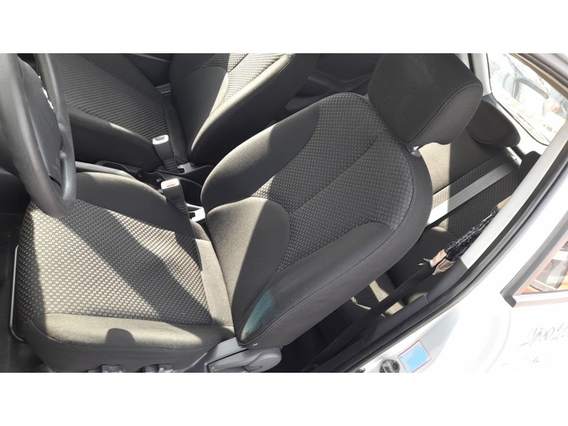 Recambio de asiento delantero izquierdo para hyundai accent iii (mc) 1.6 gls referencia OEM IAM   