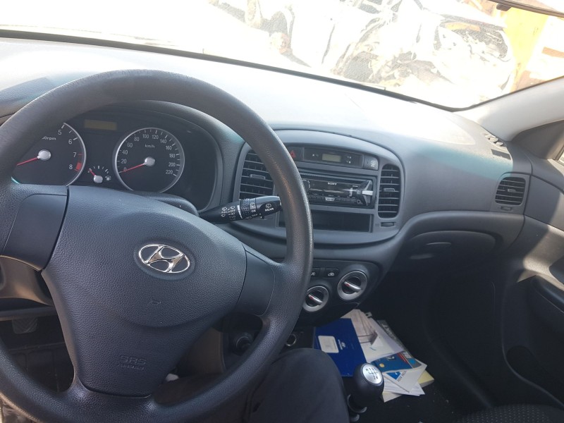 Recambio de kit airbag para hyundai accent iii (mc) 1.6 gls referencia OEM IAM 569001R0009Y C/ SALPICADERO Y PRETENSORES 569001R