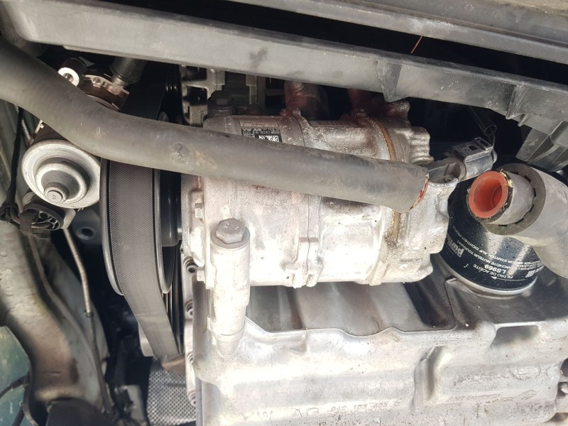 Recambio de compresor aire acondicionado para seat ibiza v (kj1, kjg) 1.0 tgi referencia OEM IAM 5Q0816803D  