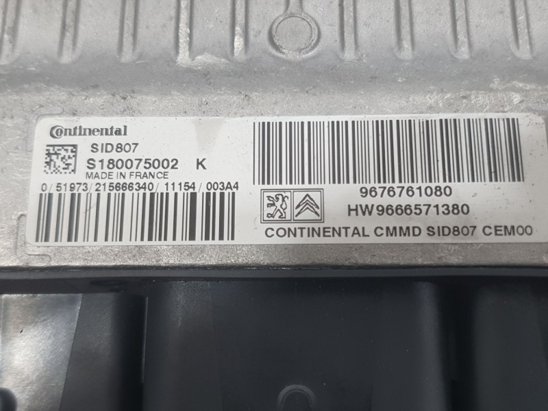Recambio de centralita motor uce para peugeot 5008 (0u_, 0e_) 1.6 hdi referencia OEM IAM 9676761080 S180075002 CONTINENTAL