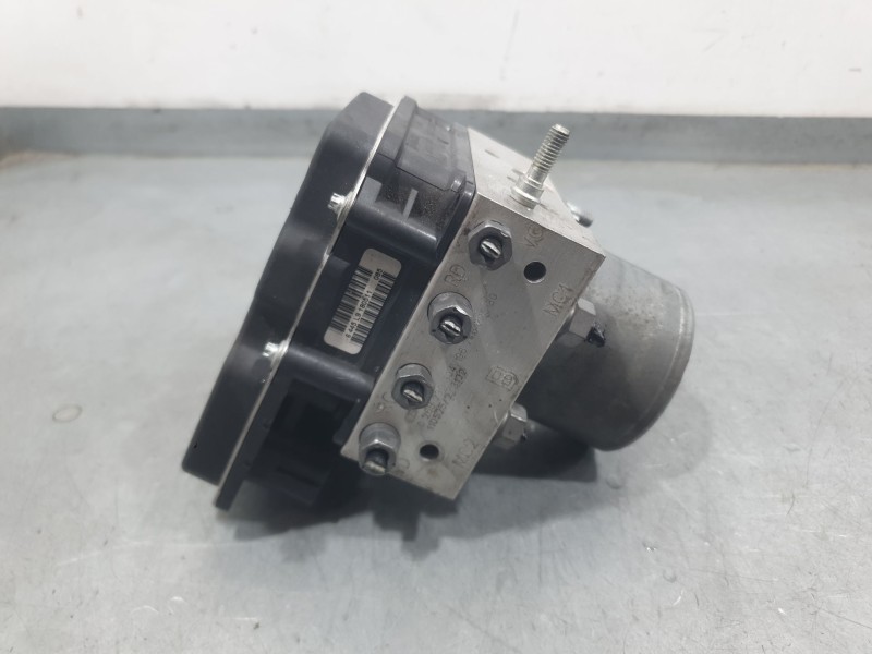 Recambio de abs para peugeot 5008 (0u_, 0e_) 1.6 hdi referencia OEM IAM 9674677580 0265230304 BOSCH