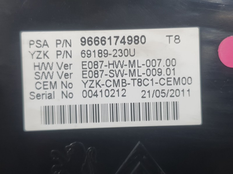 Recambio de cuadro instrumentos para peugeot 5008 (0u_, 0e_) 1.6 hdi referencia OEM IAM 9666174980  