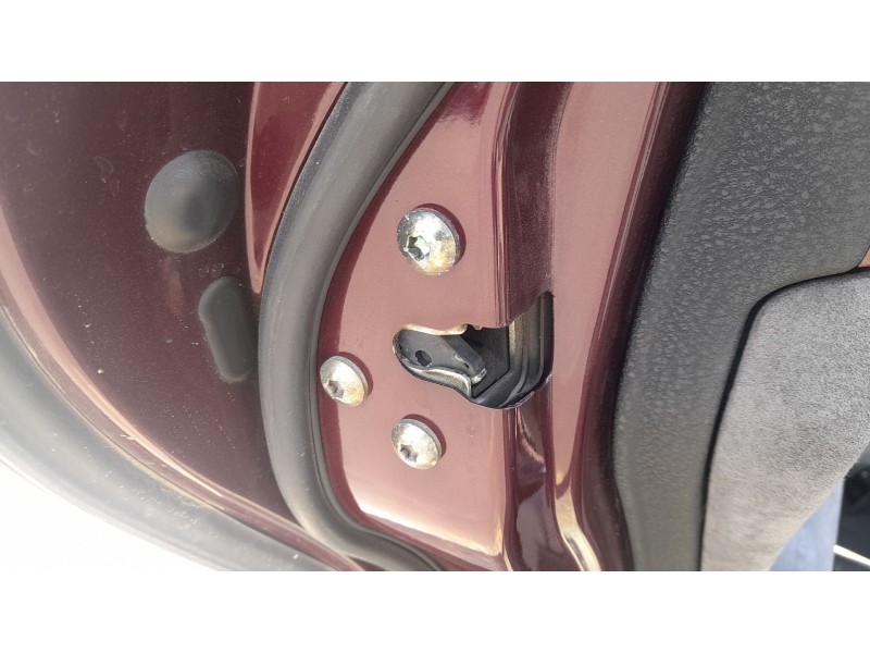 Recambio de cerradura puerta trasera izquierda para lancia thesis (841_) 2.4 jtd (841axd1b02) referencia OEM IAM 60685373  