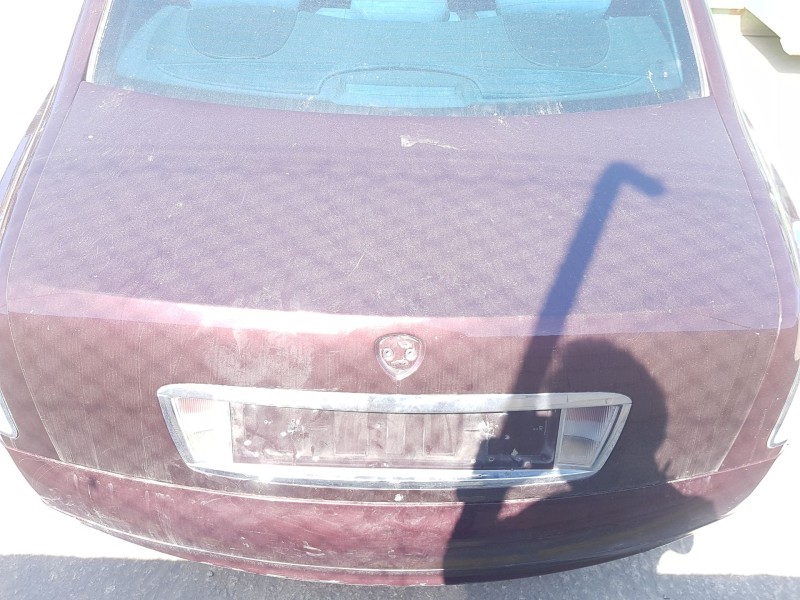 Recambio de tapa maletero para lancia thesis (841_) 2.4 jtd (841axd1b02) referencia OEM IAM 60660506  