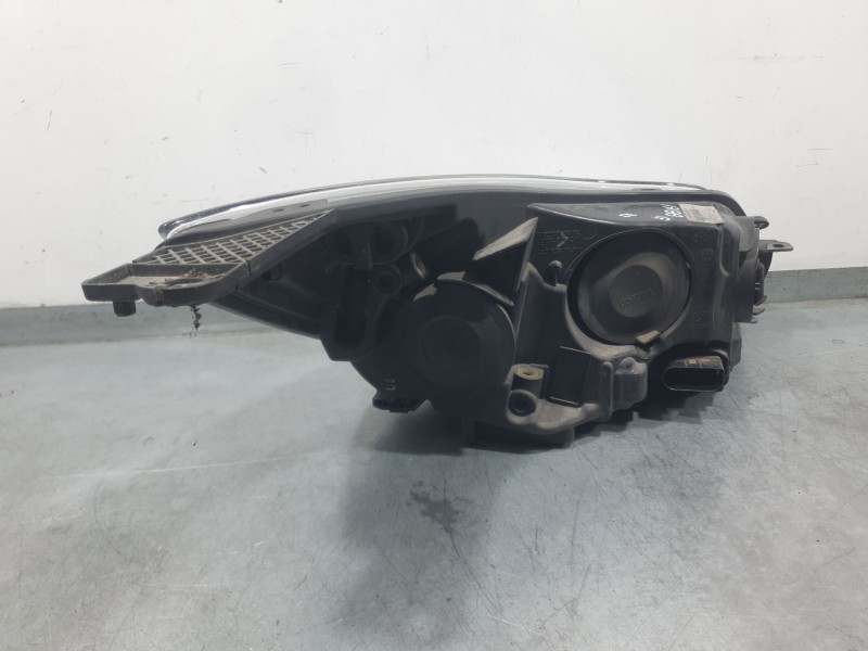 Recambio de faro izquierdo para ford focus iii 1.6 ecoboost referencia OEM IAM BM5113W030CF  