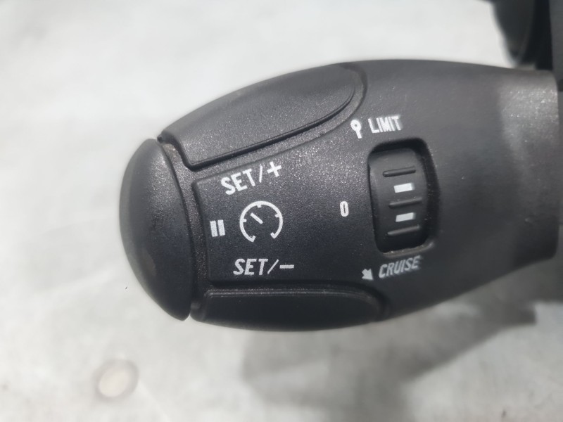 Recambio de mando luces y limpia para peugeot 5008 (0u_, 0e_) 1.6 hdi referencia OEM IAM 96667320XT  