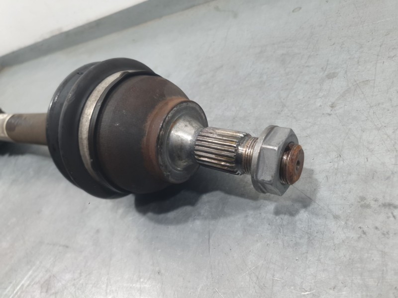 Recambio de transmision delantera derecha para peugeot 5008 (0u_, 0e_) 1.6 hdi referencia OEM IAM 9661107480  