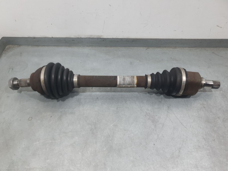 Recambio de transmision delantera izquierda para peugeot 5008 (0u_, 0e_) 1.6 hdi referencia OEM IAM 9661107380 3272QA 3273QL