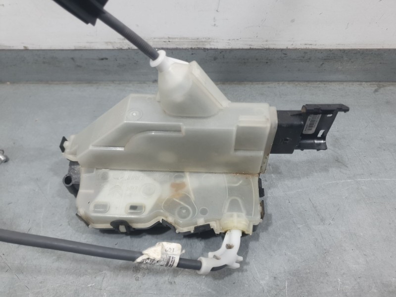 Recambio de cerradura puerta delantera derecha para peugeot 2008 ii (ud_, us_, uy_, uj_, ur_, uc_) 1.2 puretech 130 referencia O