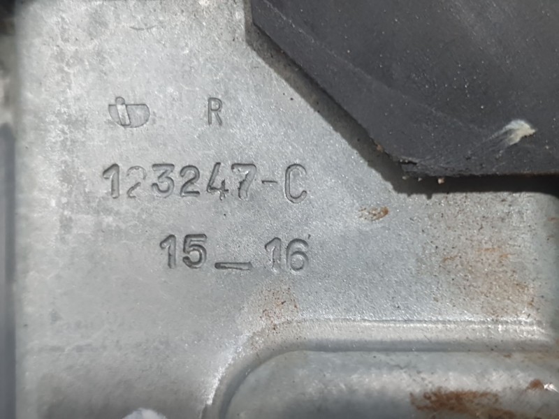 Recambio de elevalunas delantero derecho para suzuki vitara (ly) 1.6 ddis (apk 416d) referencia OEM IAM 123247C  