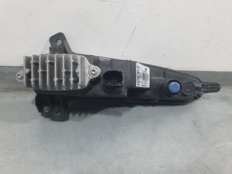 Recambio de piloto delantero izquierdo para bmw i3 (i01) electric referencia OEM IAM 6311747183706 90156474 VALEO