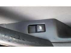 MANDO ELEVALUNAS DELANTERO DERECHO 96762292ZD 