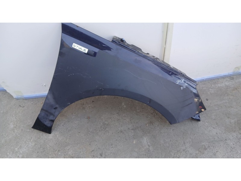 Recambio de aleta delantera derecha para peugeot 308 sw ii (lc_, lj_, lr_, lx_, l4_) 1.2 thp 130 referencia OEM IAM 9802164280  