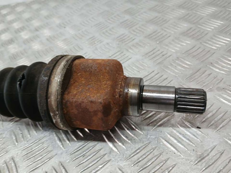 Recambio de transmision delantera izquierda para citroën xsara coupe 1.6i 16v vts referencia OEM IAM 9632119080  FUELLE ROTO