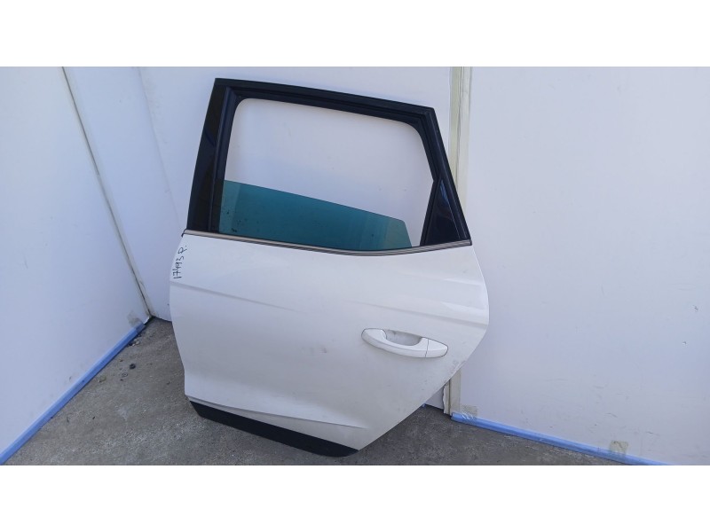 Recambio de puerta trasera izquierda para seat arona (kj7, kjp) 1.0 tgi referencia OEM IAM 6F9833051E  