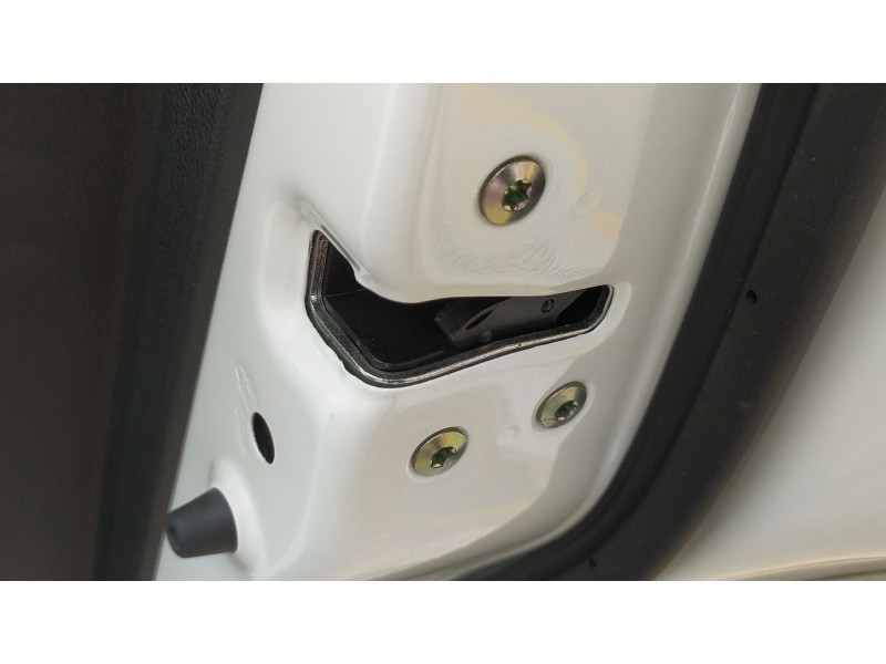 Recambio de cerradura puerta trasera derecha para kia niro i (de) 1.6 gdi hybrid referencia OEM IAM 81420G5000  