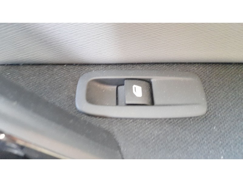 Recambio de mando elevalunas trasero derecho para citroën c4 spacetourer (3d_) 1.5 bluehdi 130 referencia OEM IAM 96762292ZD  