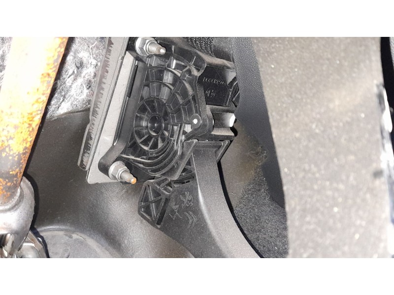 Recambio de potenciometro pedal para citroën c4 spacetourer (3d_) 1.5 bluehdi 130 referencia OEM IAM 9838028180  