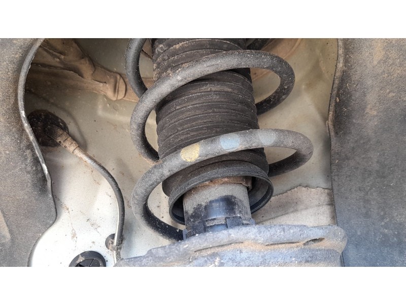 Recambio de amortiguador delantero derecho para seat leon st (5f8) 1.5 tsi referencia OEM IAM 5Q0413023HT  