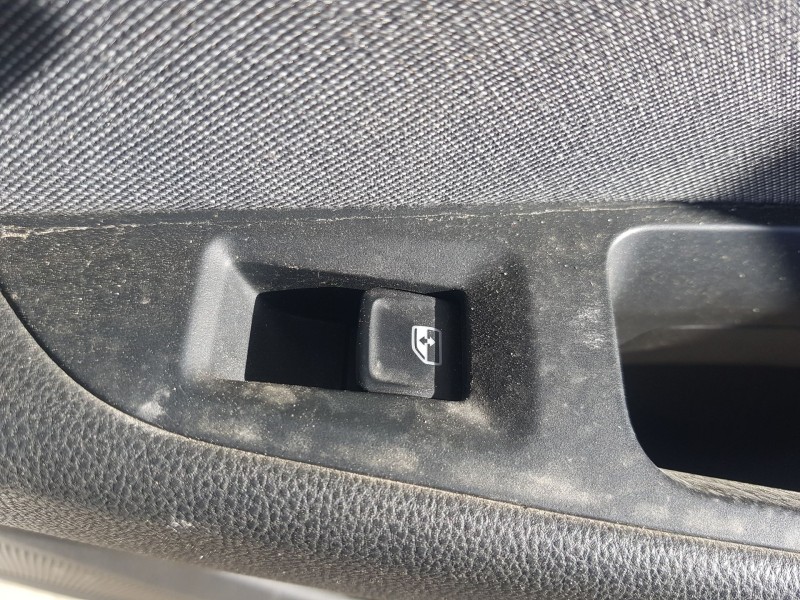 Recambio de mando elevalunas trasero derecho para seat leon st (5f8) 1.5 tsi referencia OEM IAM 5G0959855SIHA  