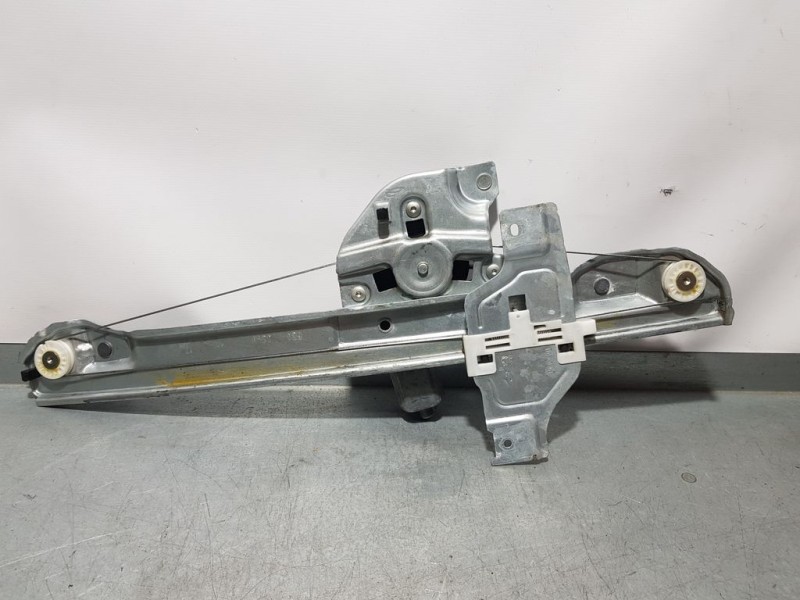 Recambio de elevalunas delantero derecho para citroën c3 feel referencia OEM IAM 9840154480  ELECTRICO 2 PINS