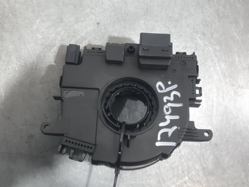 Recambio de kit airbag para seat arona (kj7, kjp) 1.0 tgi referencia OEM IAM 6F0880201AGAAP C/ SALPICADERO SIN PRETENSORES 6F088