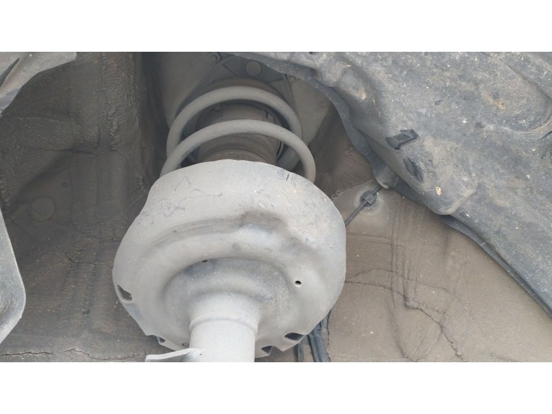 Recambio de amortiguador delantero izquierdo para toyota corolla ranchera familiar (_e21_) 1.8 hybrid (zwe211) referencia OEM IA