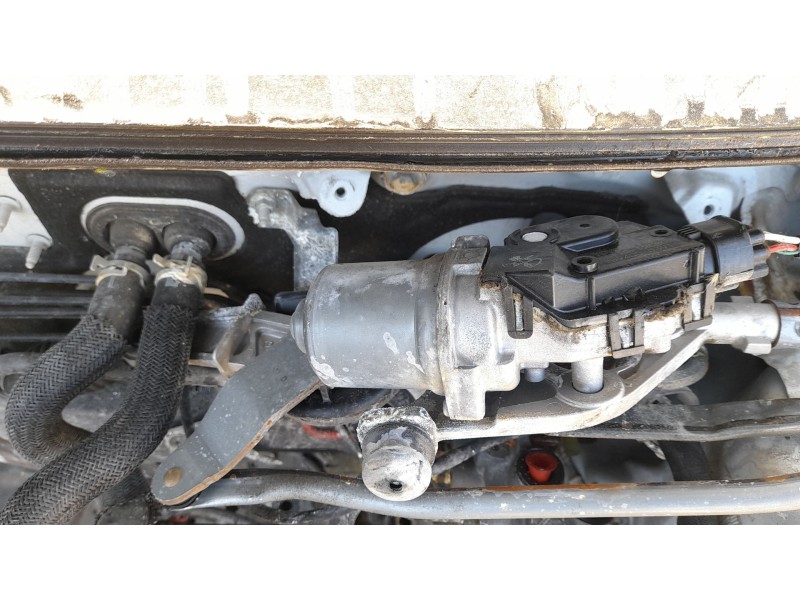 Recambio de motor limpia delantero para toyota corolla ranchera familiar (_e21_) 1.8 hybrid (zwe211) referencia OEM IAM 8511012C