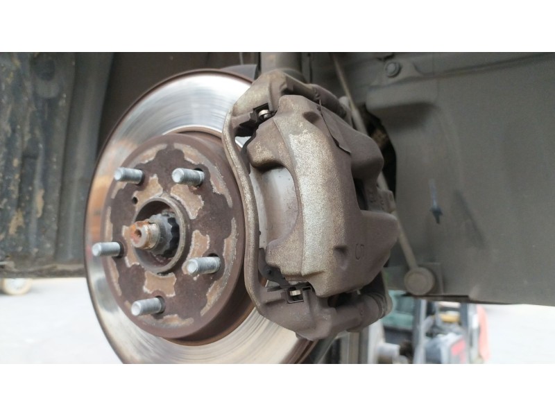 Recambio de pinza freno delantera derecha para toyota corolla ranchera familiar (_e21_) 1.8 hybrid (zwe211) referencia OEM IAM 4
