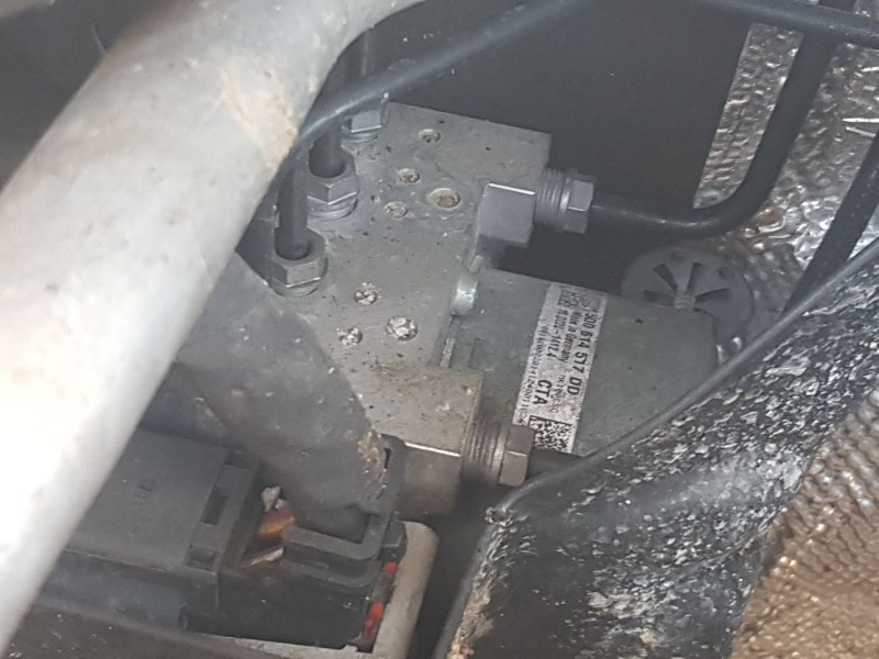 Recambio de abs para seat leon st (5f8) 1.5 tsi referencia OEM IAM 5Q0614517DD  