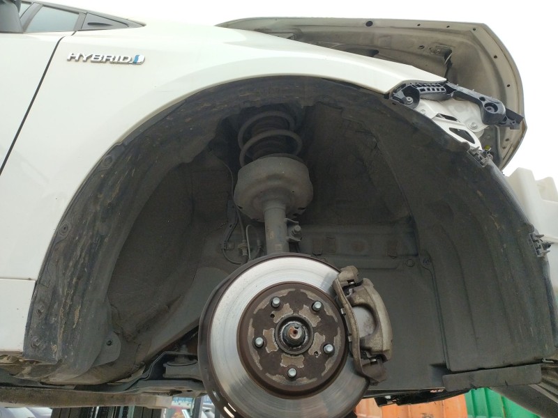 Recambio de plastico pase rueda del. dch. para toyota corolla ranchera familiar (_e21_) 1.8 hybrid (zwe211) referencia OEM IAM 5