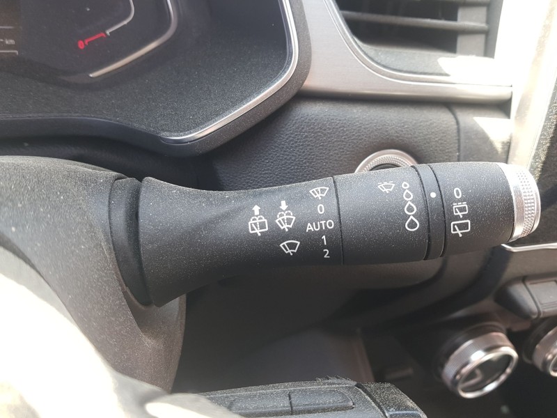 Recambio de mando luces y limpia para renault captur ii (hf_) tce 100 (hfmt) referencia OEM IAM 255672748R  