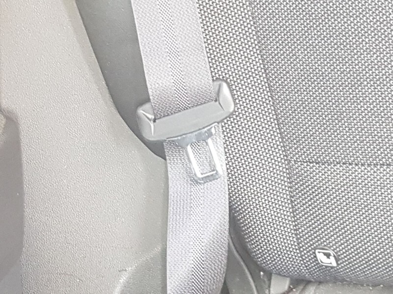 Recambio de cinturon seguridad trasero derecho para renault captur ii (hf_) tce 100 (hfmt) referencia OEM IAM 888408263R  