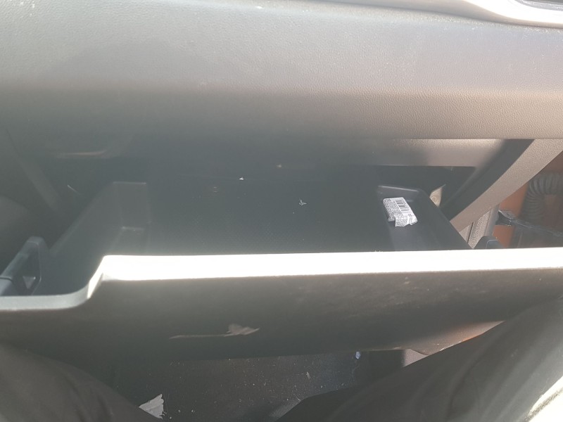 Recambio de guantera para renault captur ii (hf_) tce 100 (hfmt) referencia OEM IAM 682522488R  