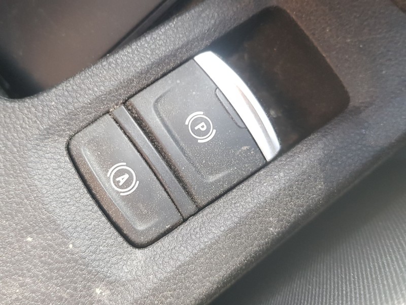 Recambio de palanca freno de mano para renault captur ii (hf_) tce 100 (hfmt) referencia OEM IAM 360106420R PULSADOR ELECTRICO 