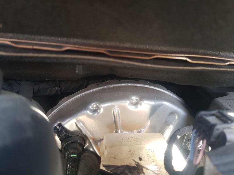 Recambio de servofreno para renault captur ii (hf_) tce 100 (hfmt) referencia OEM IAM 472104214R  