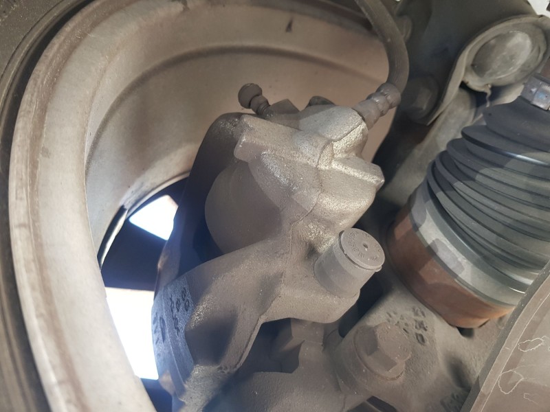 Recambio de pinza freno delantera derecha para renault captur ii (hf_) tce 100 (hfmt) referencia OEM IAM 410016073R ATE 