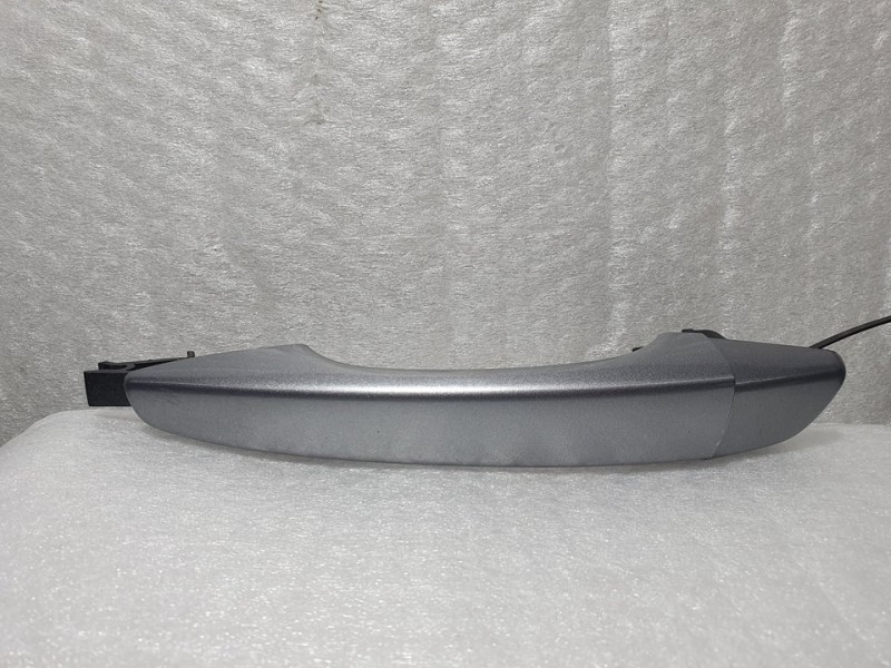 Recambio de maneta exterior trasera izquierda para peugeot 5008 active referencia OEM IAM SIN REF  