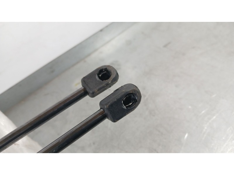 Recambio de amortiguadores maletero / porton para kia niro i (de) 1.6 gdi hybrid referencia OEM IAM 15850874711 PAREJA 