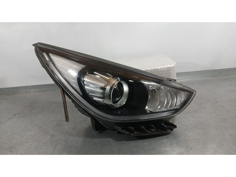 Recambio de faro derecho para kia niro i (de) 1.6 gdi hybrid referencia OEM IAM 92102G5000  