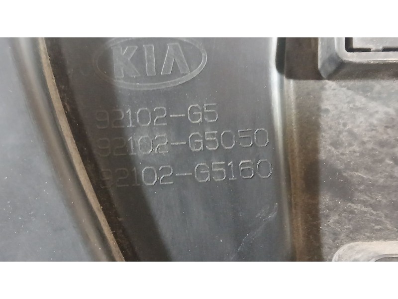 Recambio de faro derecho para kia niro i (de) 1.6 gdi hybrid referencia OEM IAM 92102G5000  