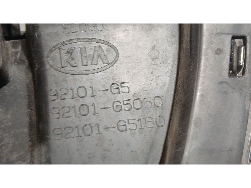 Recambio de faro izquierdo para kia niro i (de) 1.6 gdi hybrid referencia OEM IAM 92101G5000  