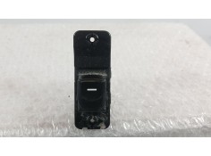 MANDO ELEVALUNAS DELANTERO DERECHO 93575G5400 