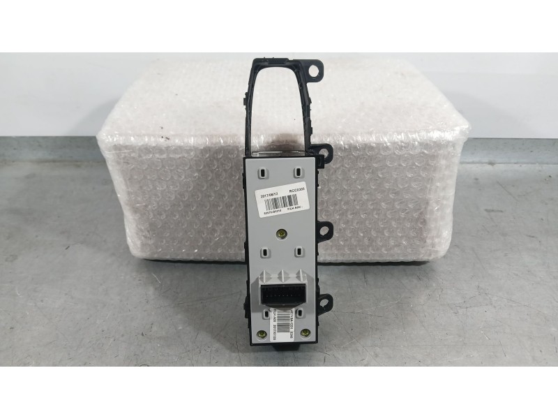 Recambio de mando elevalunas delantero izquierdo para kia niro i (de) 1.6 gdi hybrid referencia OEM IAM 93570G5310 C/M 