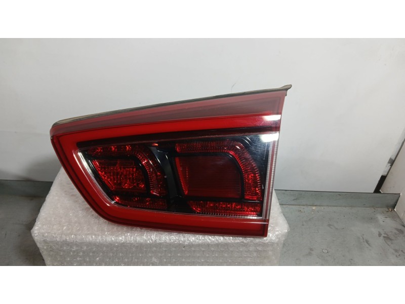 Recambio de piloto trasero derecho interior para kia niro i (de) 1.6 gdi hybrid referencia OEM IAM 92404G5130  